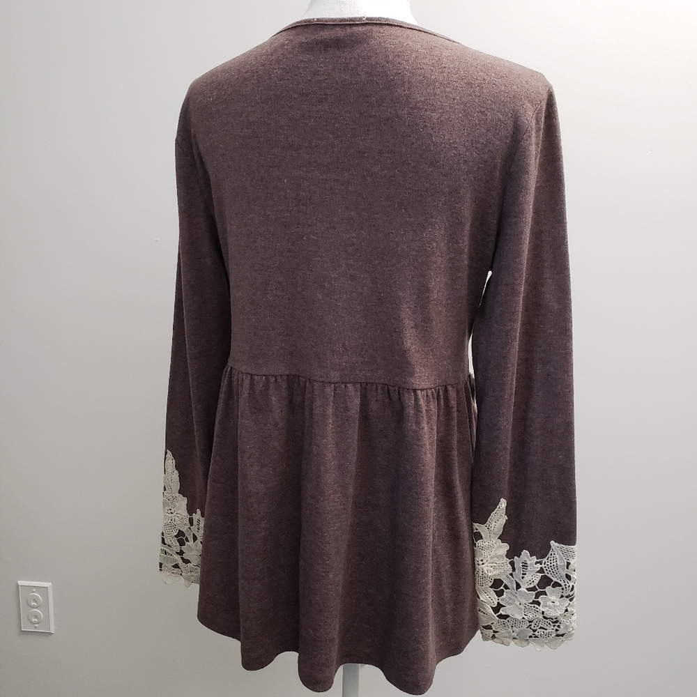 Tennessee Honey Womens Embroidered Lace Top Size Small - Picture 2 of 7